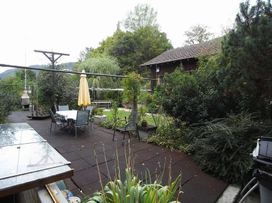 Terrasse mit Garten